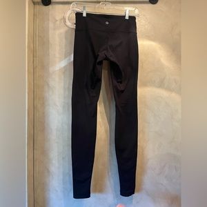 Lululemon wonder under leggings size 4 tall